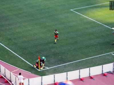 Il match fu molto tattico e venne risolto con una doppietta da un attaccante che di l� a poco sarebbe entrato nella storia del calcio: Roger Milla
